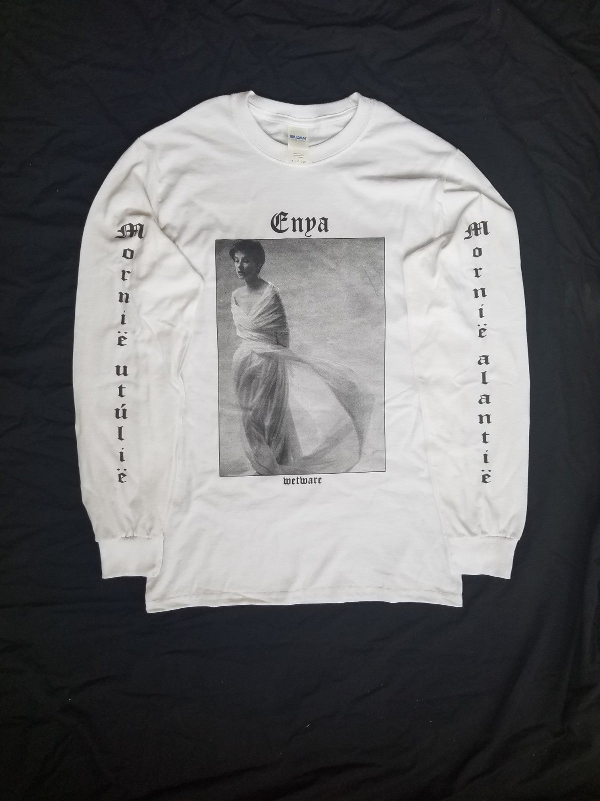 ENYA L/S TEE